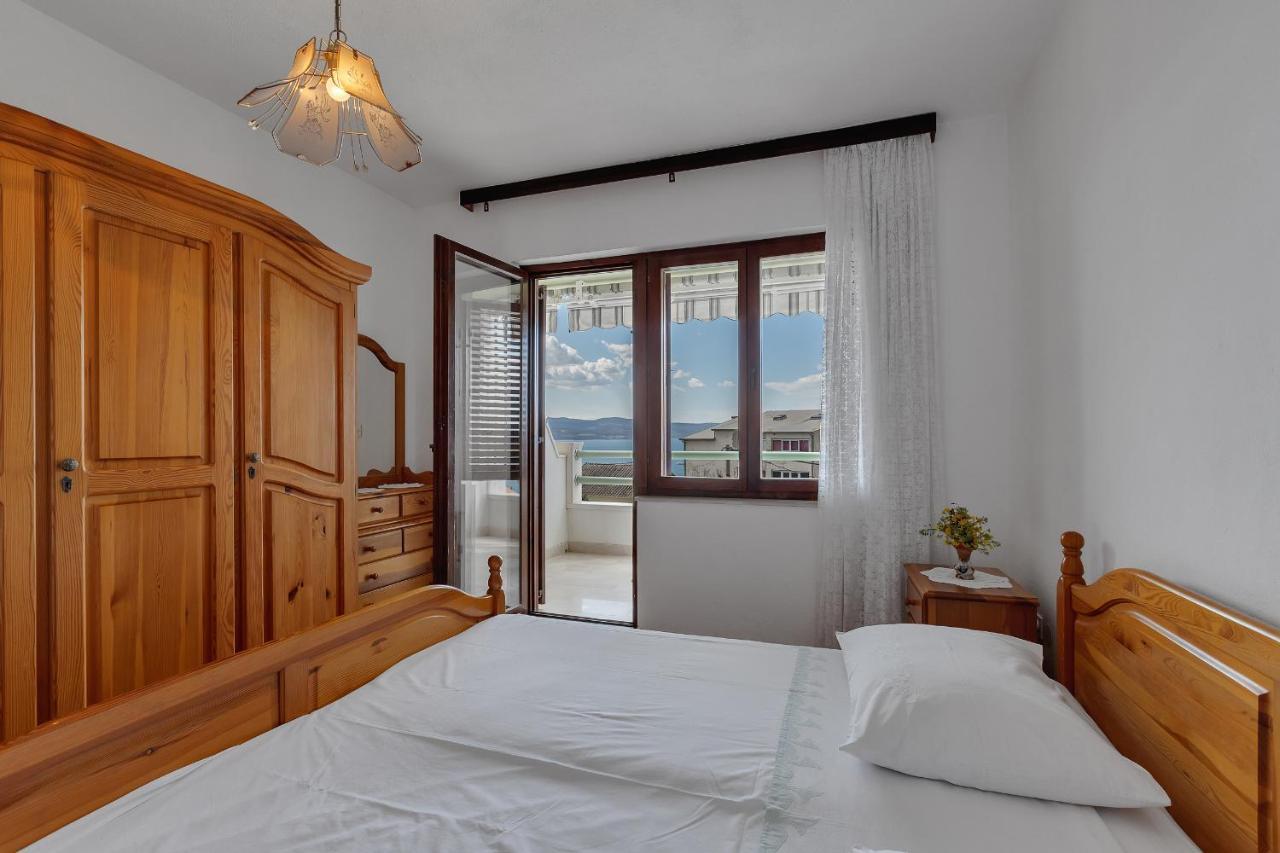Apartments Tihomir Musac Omiš Exteriör bild