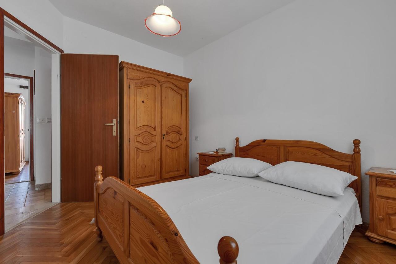 Apartments Tihomir Musac Omiš Exteriör bild