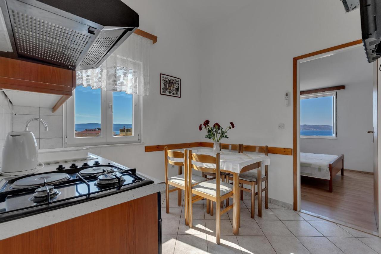 Apartments Tihomir Musac Omiš Exteriör bild