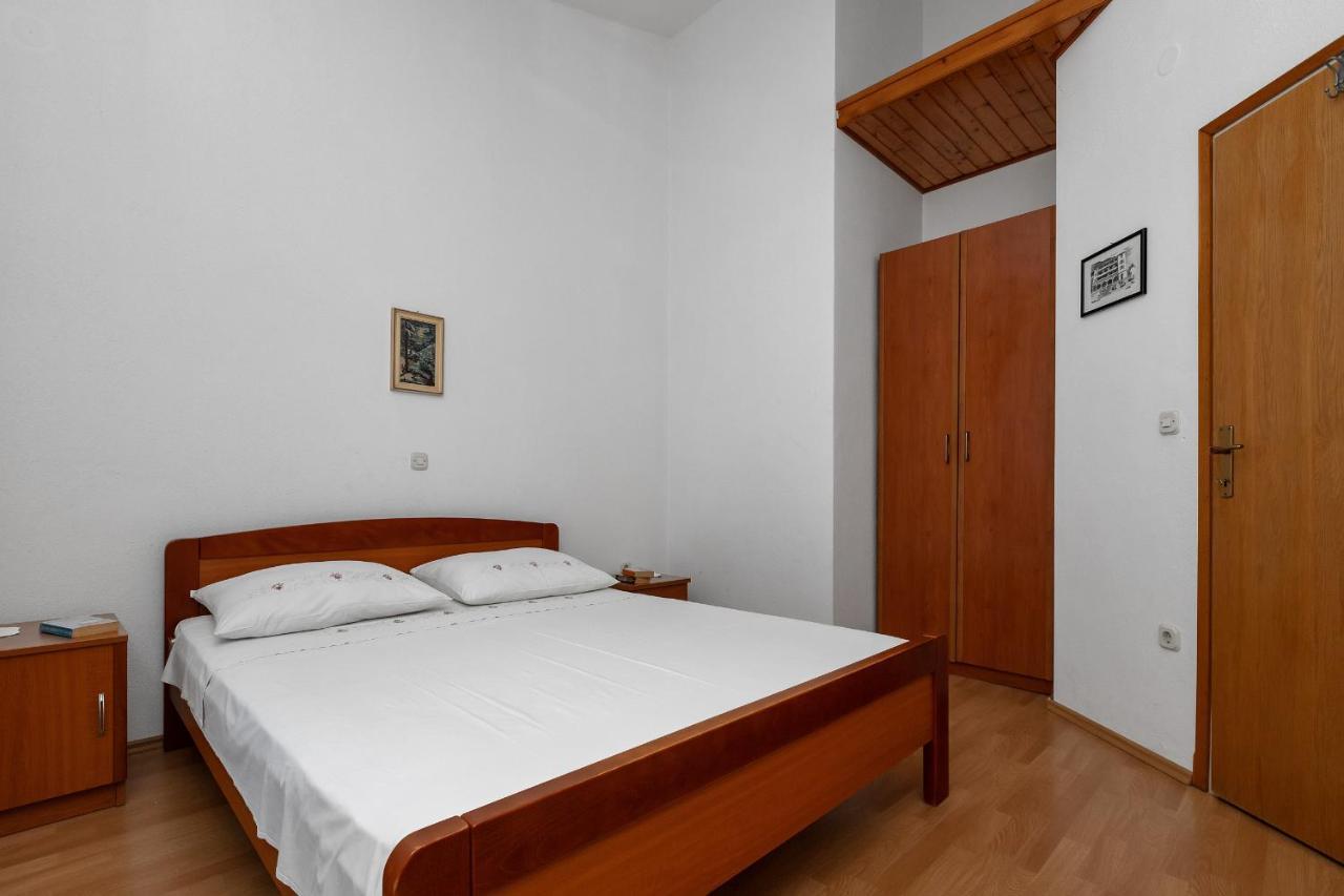 Apartments Tihomir Musac Omiš Exteriör bild